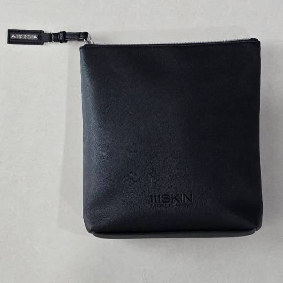 NEW👉🏼111 Skin Cosmetic Bag