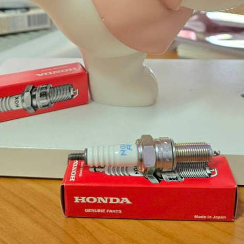 หัวเทียน NGK (MR8C-9N) Honda 31918-K44-V01