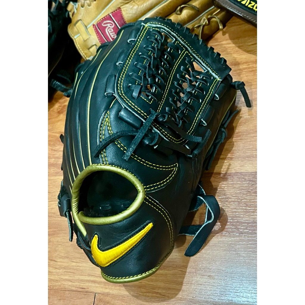 Nike Baseball and Softball Glove Youth