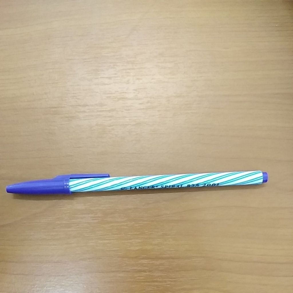 ปากกา lancer สีฟ้า ใช้ง่าย