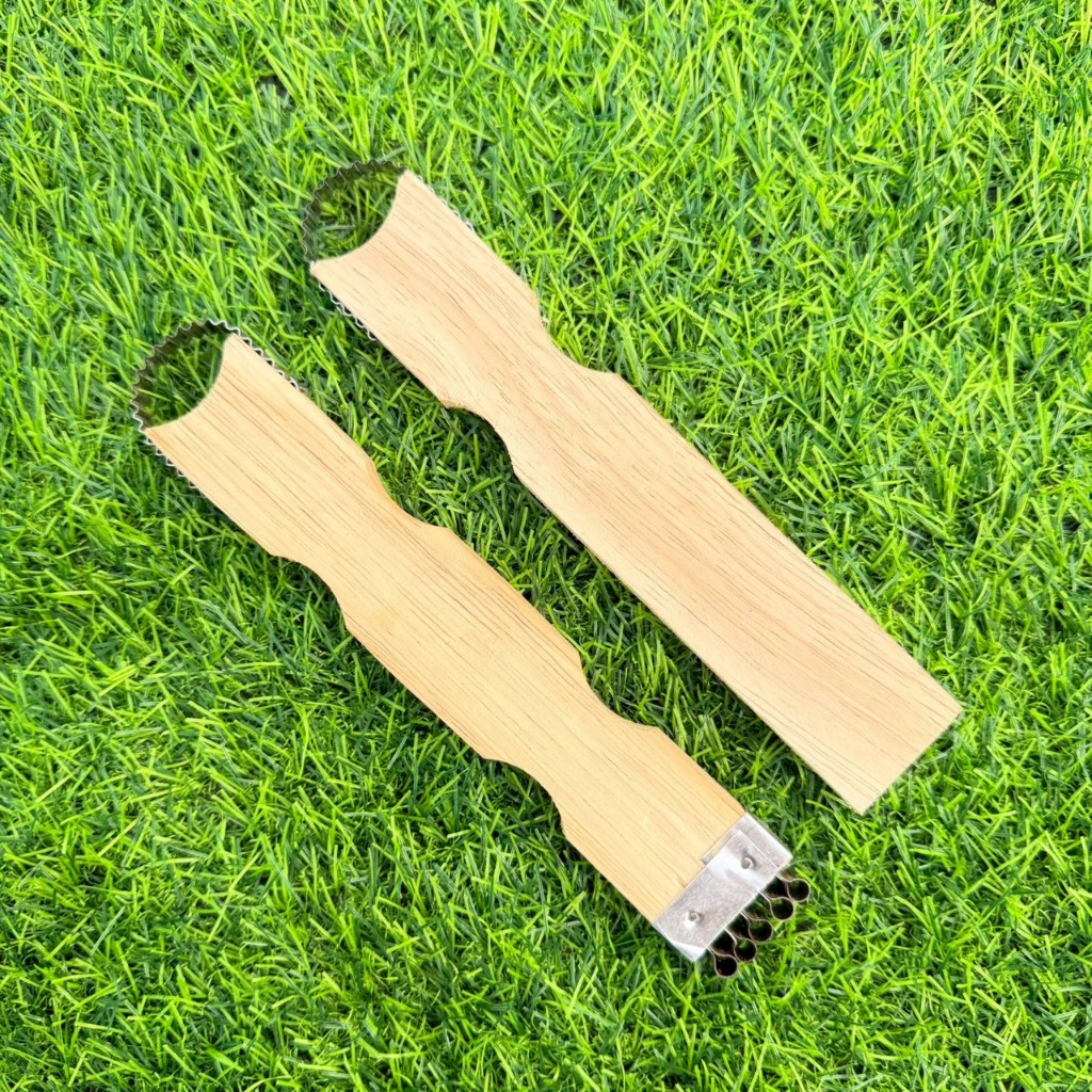 ที่ขูดมะพร้าวอ่อน ที่ขูดมะพร้าว 2 ด้าน ขูดสองหัว ด้ามไม้