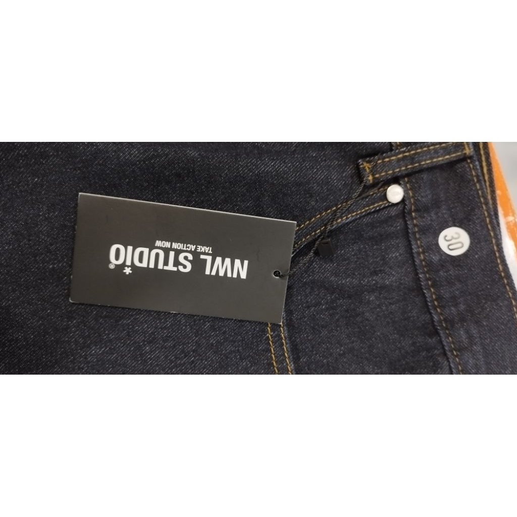 ส่งต่อ กางเกงยีนส์แบรนด์ NWL