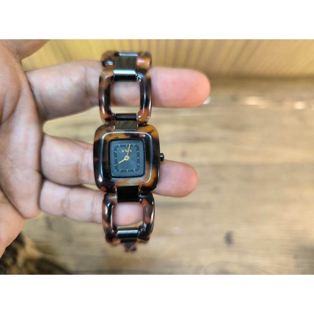 นาฬิกา NIXON SISI มือสอง