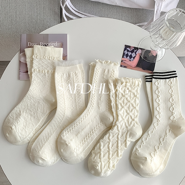 🧦🧦ถุงเท้าสั้นสีพื้นสำหรับผู้หญิง ถุงเท้าสั้นน่ารัก ทันสมัยและใช้งานได้หลากหลาย สไตล์โรงเรียนญี่ปุ่น