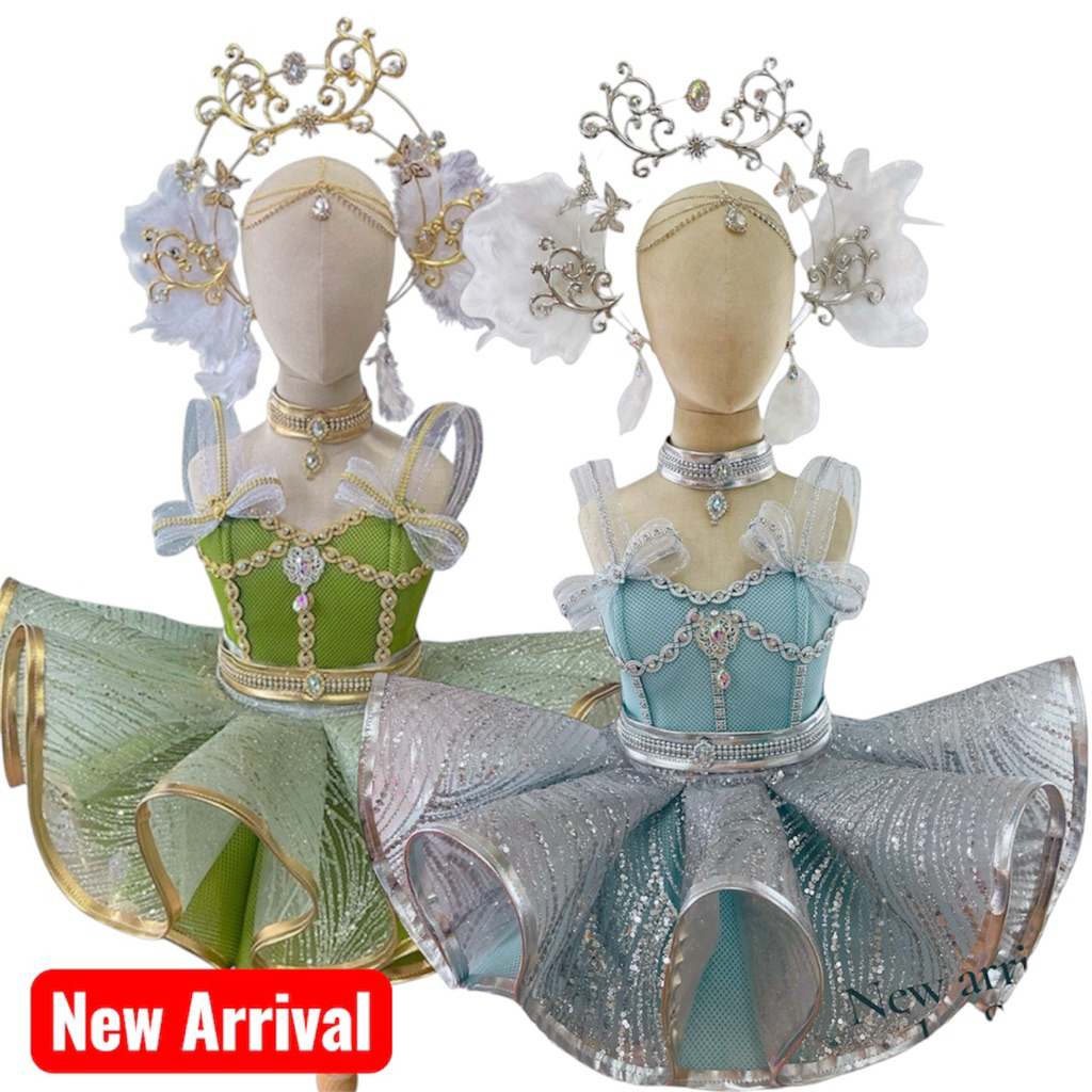 พร้อมส่ง ชุดดรัมเมเยอร์ ชุดถือป้ายแบบอลังการ เด็กอนุบาล-ประถมต้น พร้อมเครื่องประดับ ครบเซ็ท