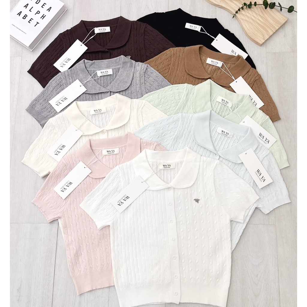WA YA เสื้อคาร์ดิแกนแขนสั้นคอบัว (โลโก้ Wy)