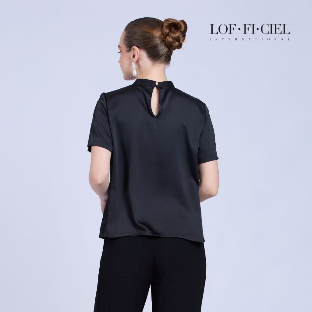 LOF-FI-CIEL Woman’s blouse Silk Satin เสื้อผู้หญิง คอตั้ง แขนสั้น สีดำ F9XXBL ราคา ถูกที่สุด ดีลบีเคเค แกลเลอรีภาพที่ 5