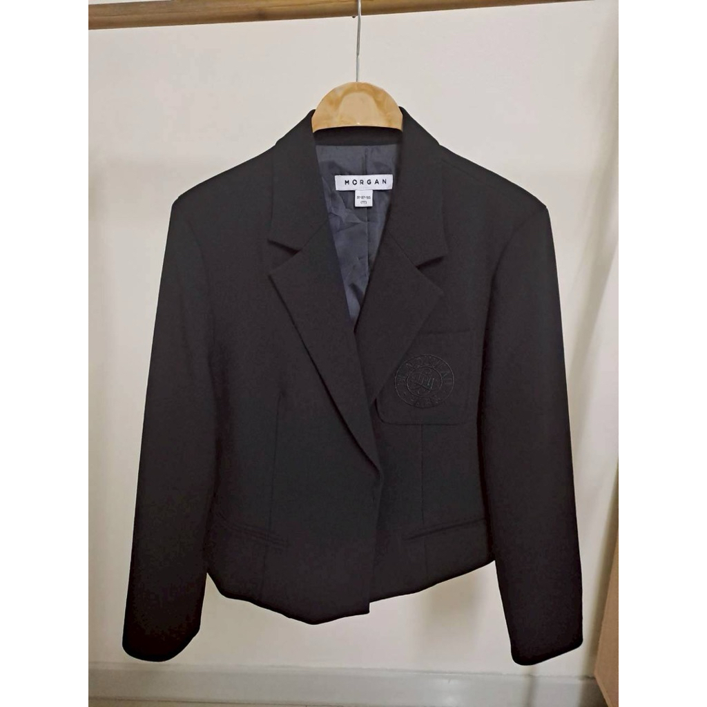 เสื้อคลุม เสื้อครอป เบลเซอร์ผู้หญิง เสื้อสูท มือหนึ่งโละสต๊อค ใหม่มากกก Brand: Morgan สีดำ อก42