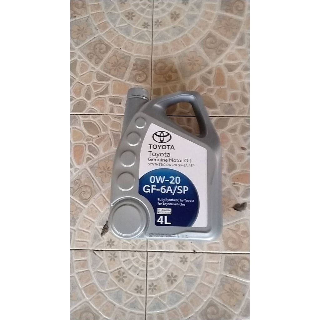 น้ำมันเครื่องโตโยต้าแท้ (TOYOTA Genuine Motor Oil) สังเคราะห์ 0W-20 GF-6A / SP