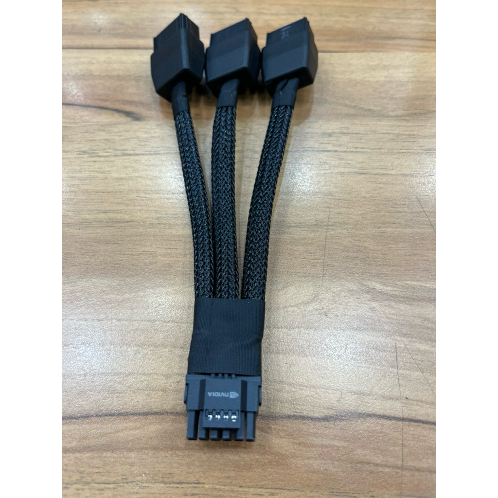 สายต่อการ์ดจอ GTX 5080,5090 ของแบร์นแท้ 100%