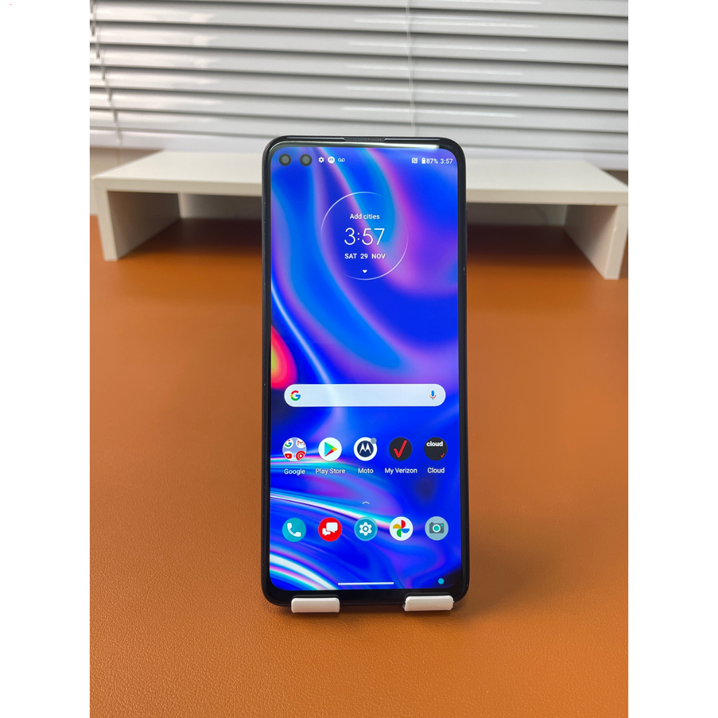 มือสอง Motorola One 5G UW 4GB + 128GB – หน้าจอ 6.5″ LCD, กล้อง 48MP, แบต 5000mAh