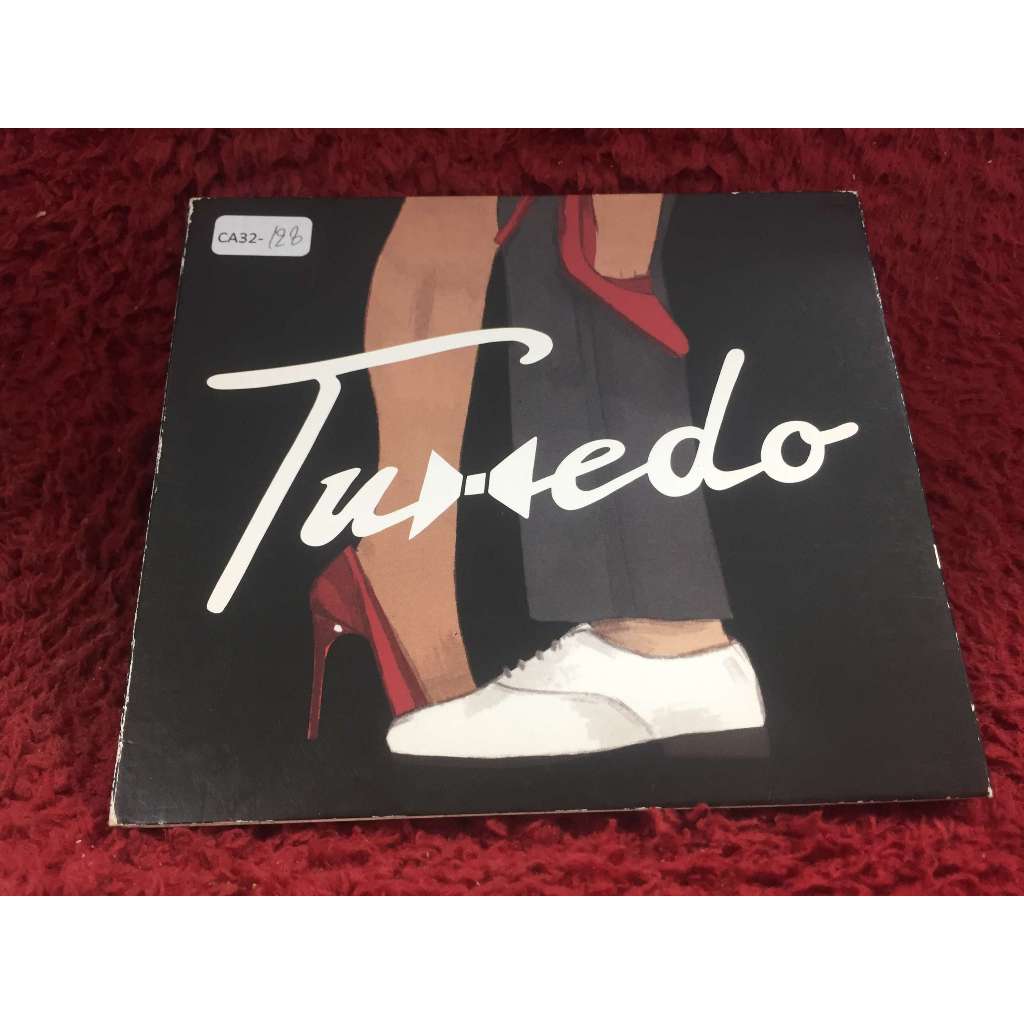 CD Tuxedo  – Tuxedo สภาพตามปก CA32-128