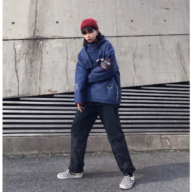 CLASSIC SLIP-ON Classic Black/White สบาย canvas shoe