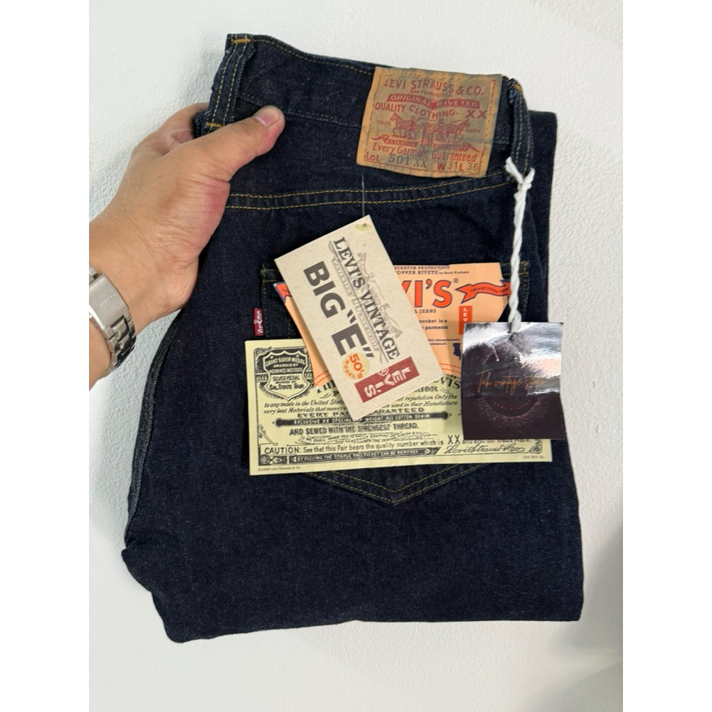 Levi’s 501xx bigE ริมแดง LVC 1955 button 555 Made in USA , Size31/36(ขนาดจริงดูตรงรายละเอียดสินค้า)