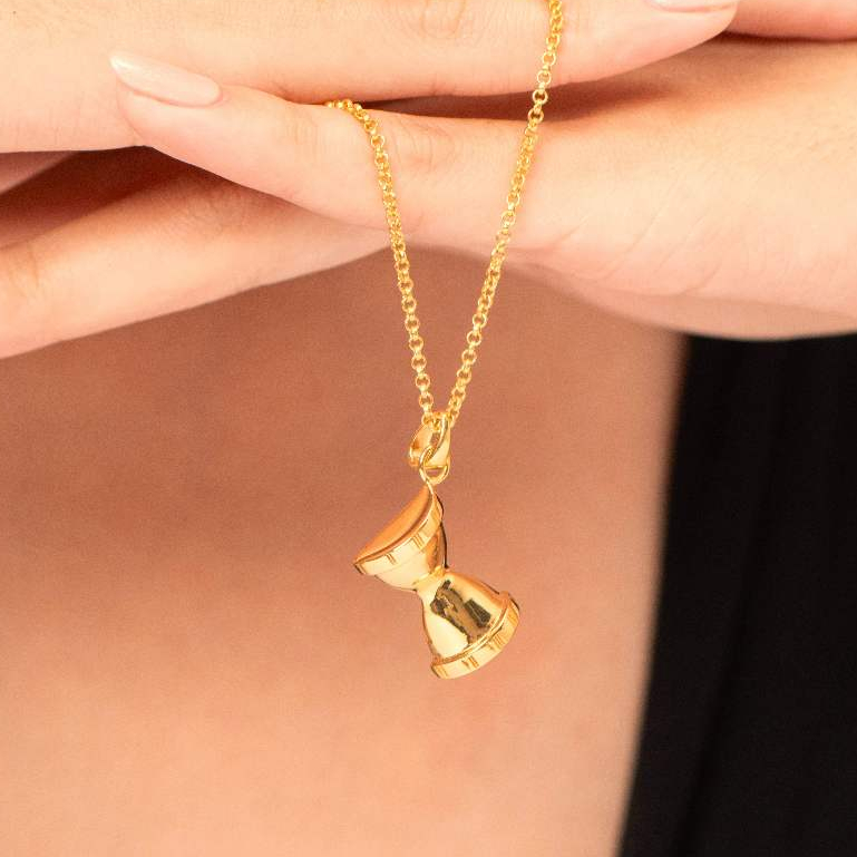 Vachana - Beyond Time Necklace (สร้อยรูปเลขโรมันนาฬิกาทราย) 925 Sterling Silver Gold Vermeil