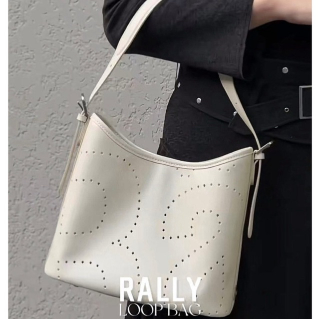 Rally Loop leather hobo bag สีขาว Cloud mist 🤍🪿