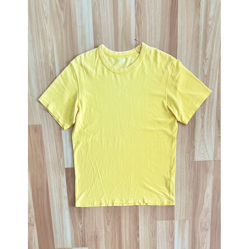 uniqlo u man t shirt L