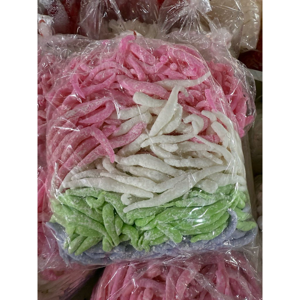 แป้งสำเร็จขนมเล็บมือนาง(ขนมด้วง)1กิโลกรัม พร้อมลวกได้เลย