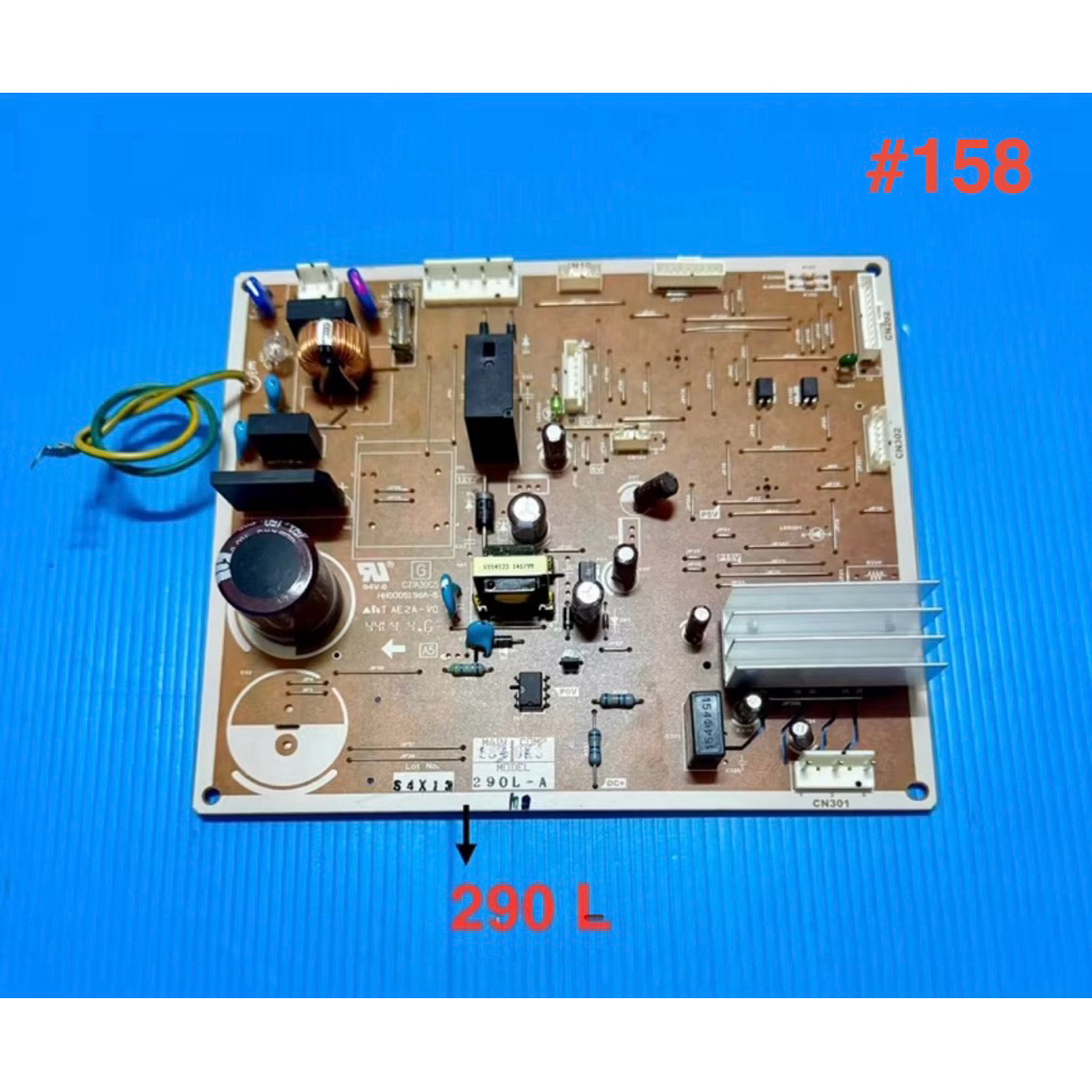 บอร์ดตู้เย็น Hitachi ( แท้ถอดมือสอง )รุ่น R-H270 PA  RH-300PA พาสบอร์ด 290 L ตามรูป