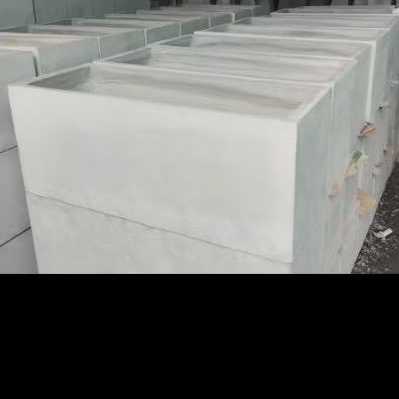 กระถางปูนเปลือยรางยาว สีเทา ขนาดใหญ่ที่สุด 40×40×100 c.m.