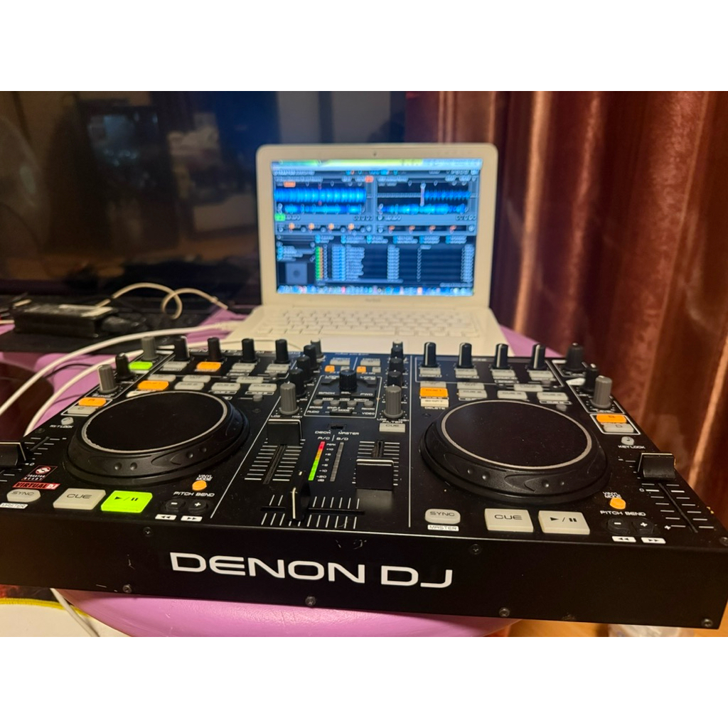 DJ Controller เครื่องเล่นดีเจเดน่อน MC-3000