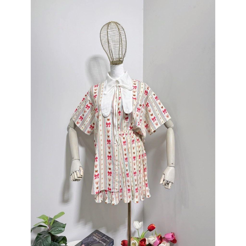 เสื้อลายคริสต์มาส ปกหูกระต่ายน่ารัก ผ้าพิมพ์ดิจิตอลลายเก๋ๆสวมใส่สบาย🎄🎄 - รูปที่ 4