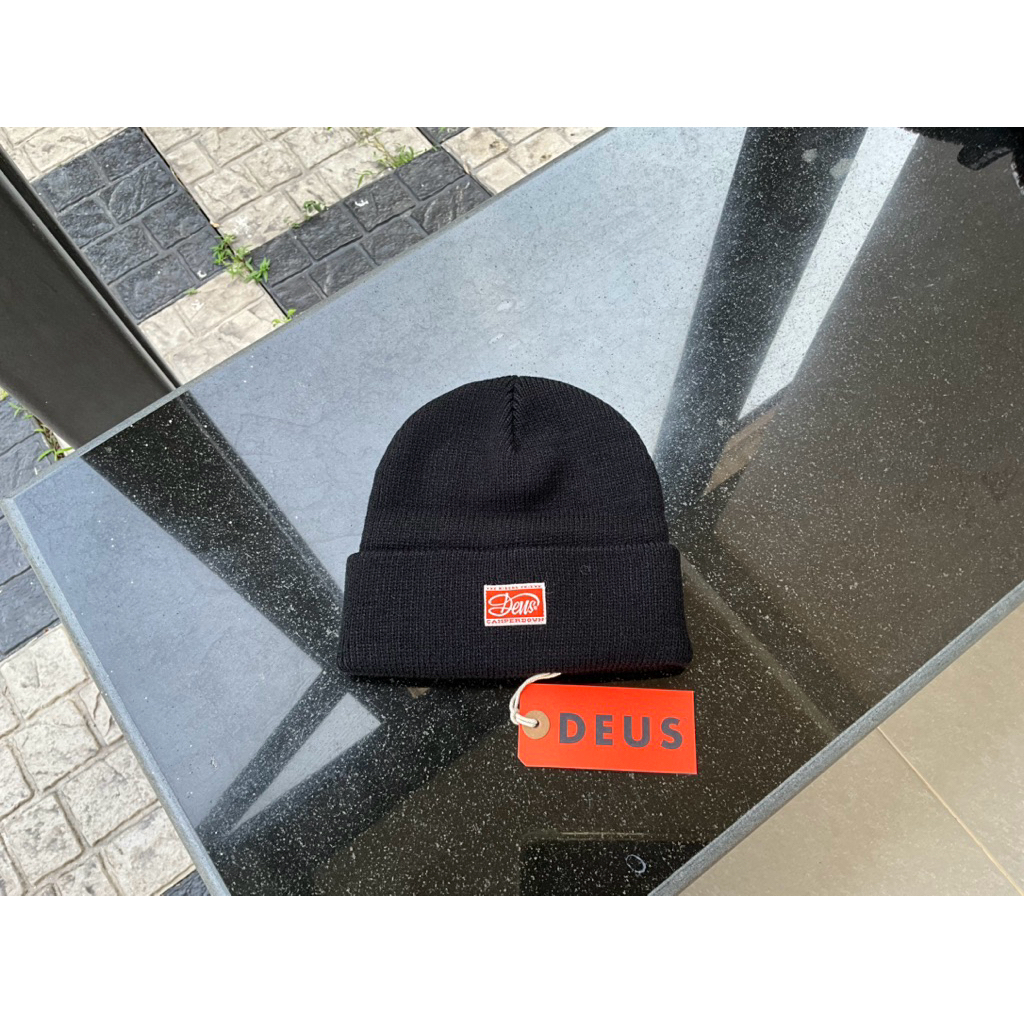 หมวกไหมพรม Deus Ex Machina ของแท้มือ1