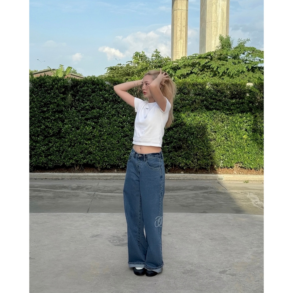 ané Logo baggy jeans ,ยีนส์โลโก้ทรงขากว้าง เอวตํ่า ane.wear (วัดรอบสะโพก)