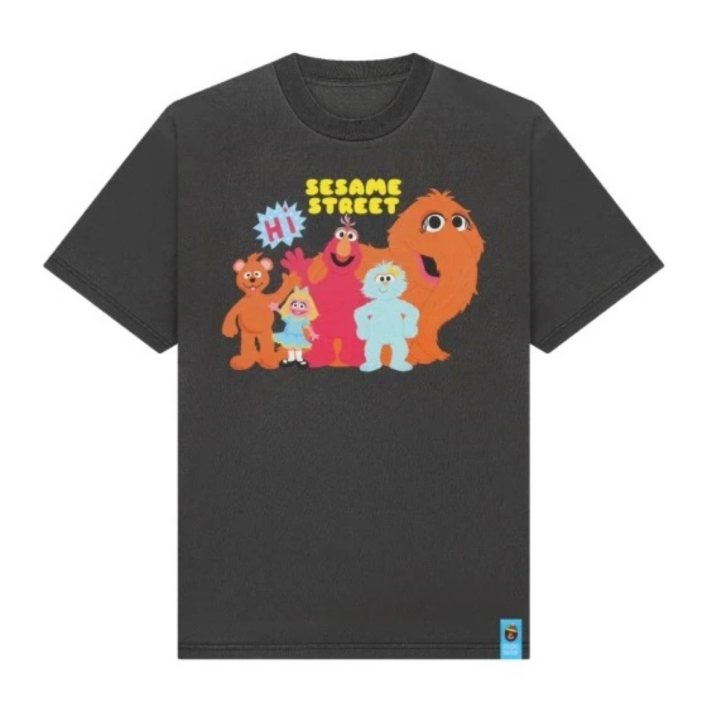 (มือ 1) 🧶 Colors Culture x Sesame Street T-shirts 2023 Limited Edition