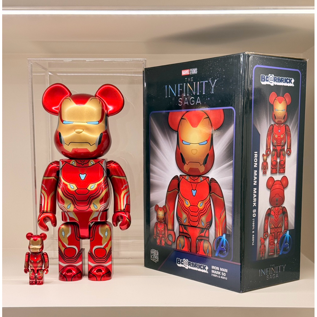 Bear brick IRON MAN INFINITY SAGA สีแดง 400%+100% แถมพร้อม ตู้ใสพร้อมโชว์ สภาพ ใหม่แกะโชว์เฉยๆ