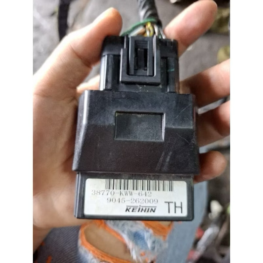 กล่องไฟเวฟ110i รหัสKww-642 แท้รับประกันการหลังการใช้