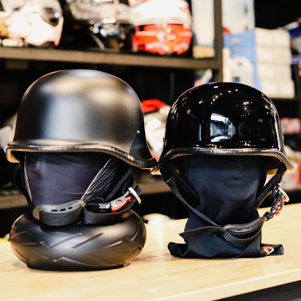 หมวกกันน็อควินเทจ ครึ่งหัว mski กะลาครอบ 1200.- Motorcycle มอเตอร์ไซค์