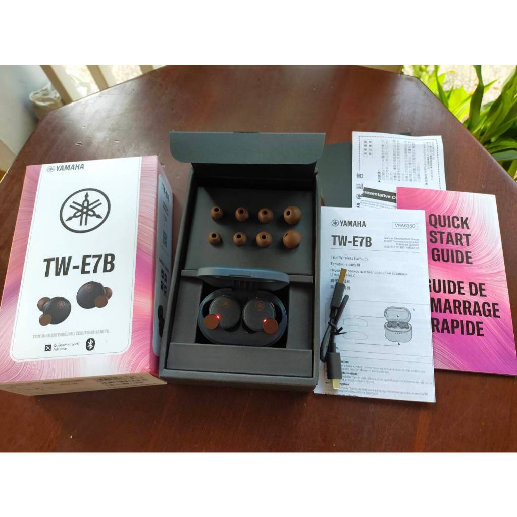 หูฟ้ง YAMAHA TW-E5B, TW-E7B, Tw-E5A,  TW-E3B หูฟังไร้สาย  แบบ Earbuds Blue