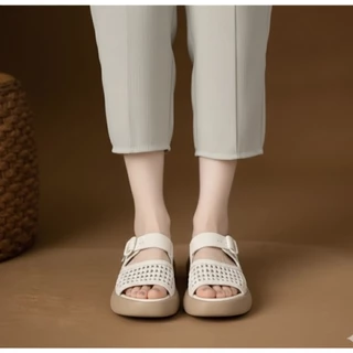 Shoes I amm B36 รองเท้า เปิดหัว มีสไตล์พร้อมสายรัดถักหัวเข็มขัด ปรับได้ พื้นนุ่มเด่ง เบา สวมใส่งาย