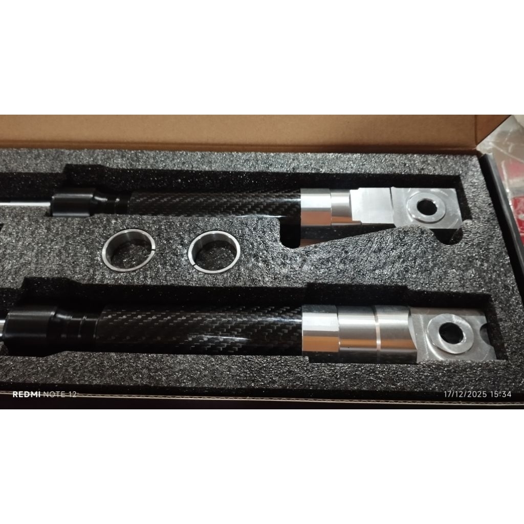 โช๊คหน้าCNCกระบอกโช๊คคาร์บอนใส่Giorno,lead125-งานอย่างดี-