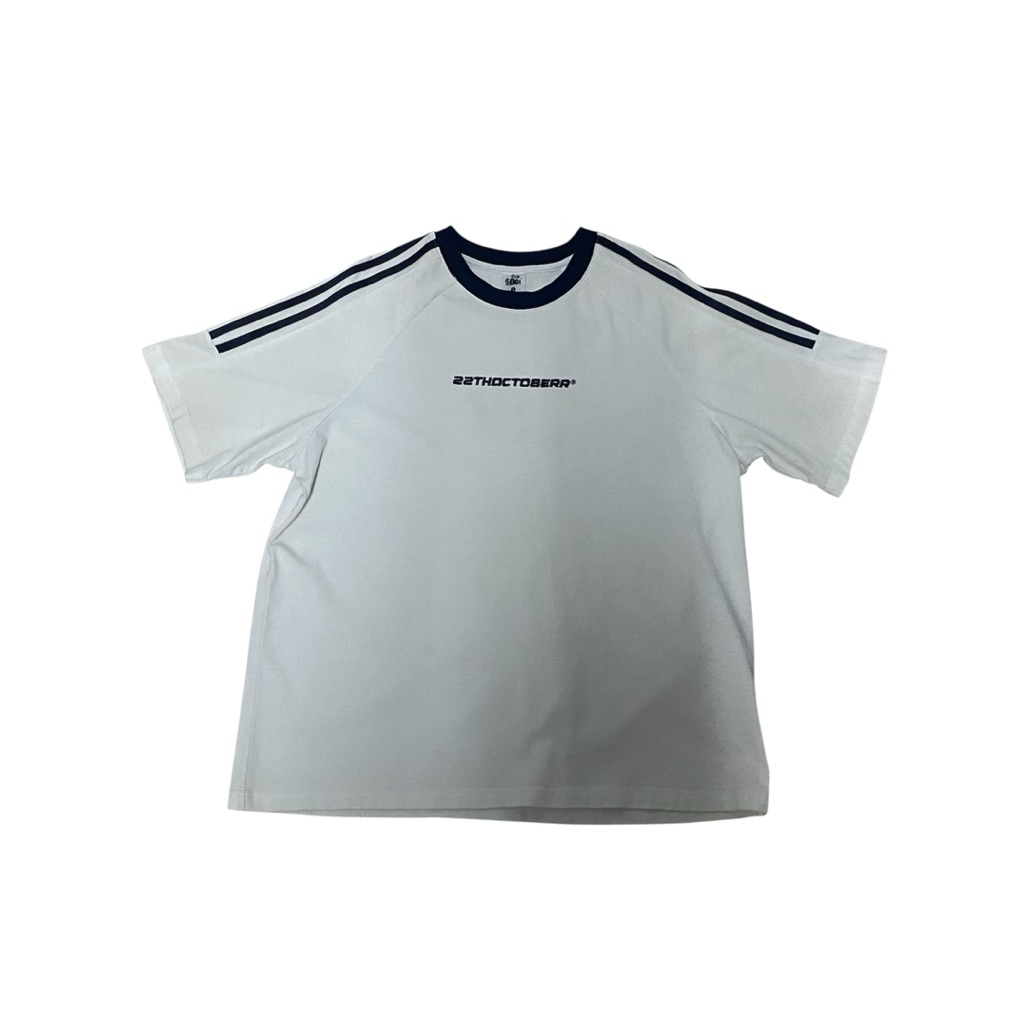 เสื้อยืด Oversize แบรนด์ 22 October