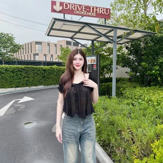 เสื้อแขนตุ๊กตา ทรงยาวชายพริ้ว แต่งลูกไม้ ระบายอก หลังสม็อค ผ้าซีฟอง ใส่สบาย LG045
