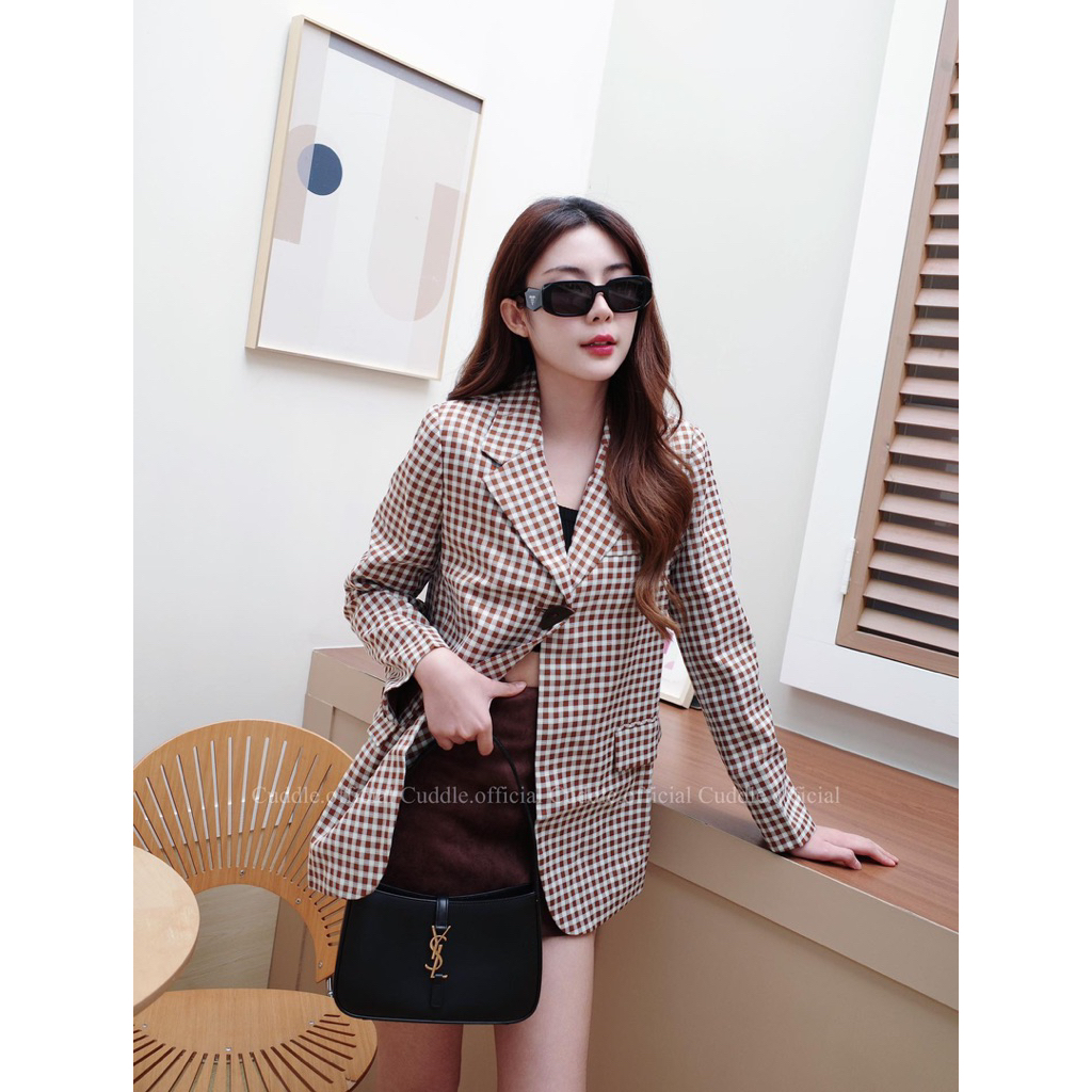 Cuddle.official - Scott Blazer🤎 (เสื้อคลุมเบลเซอร์ลายสก็อต+เข็มขัดหนังกลับ)