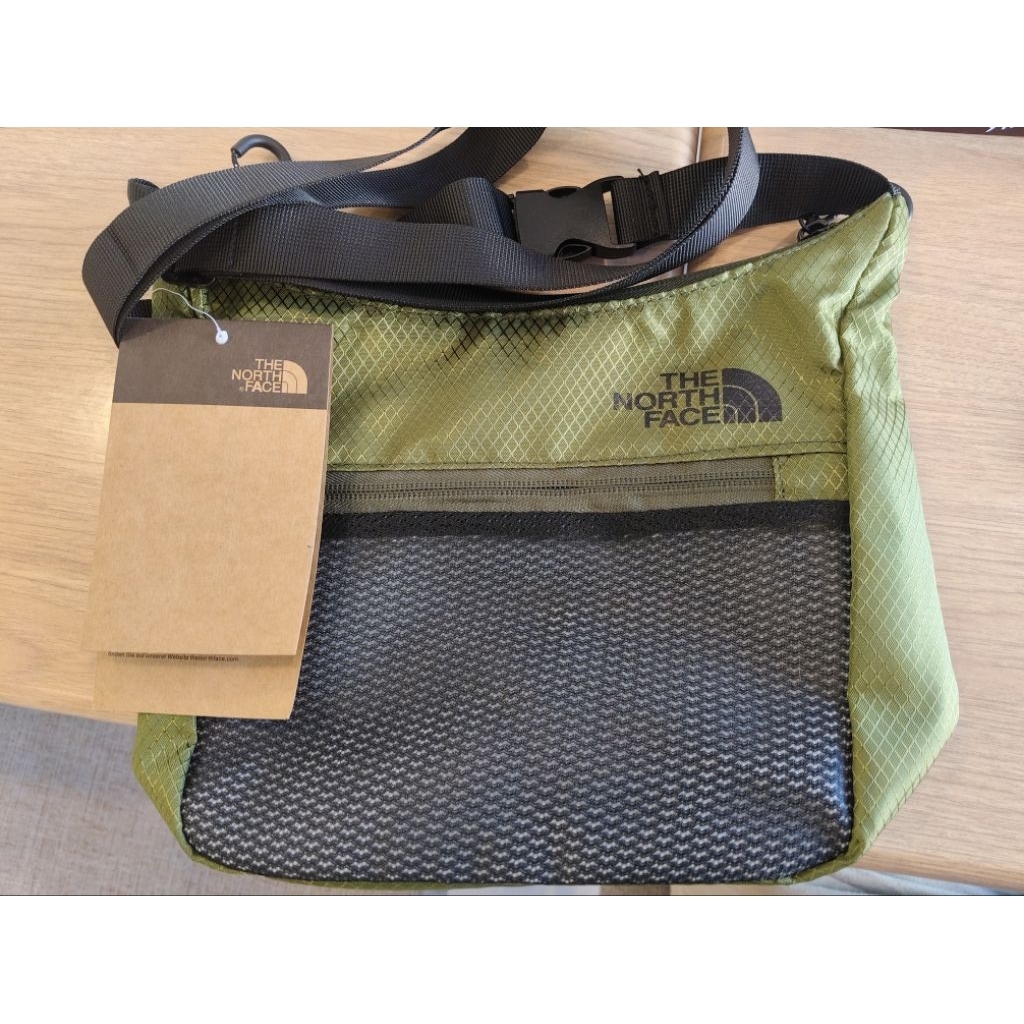 🔥 The North Face กระเป๋าสะพายข้าง ของแท้ 100% พร้อมส่ง The North Face กระเป๋าสะพายข้าง / Crossbody /
