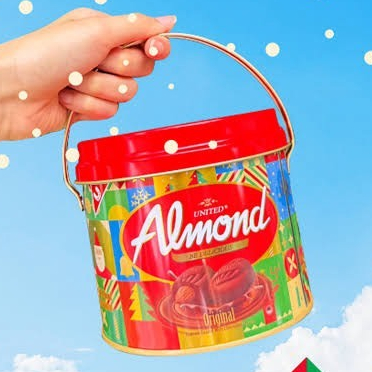 United Almond chocolate ช็อคโกแลตอัลมอลด์ถัง ลายChristmas