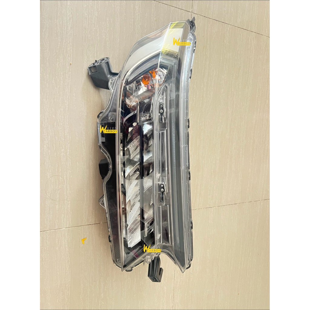 ไฟหน้าแท้ Honda Brv ตัว 2022-2024มือ 2