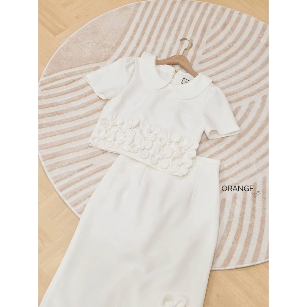 ชุดเซ็ตสีขาว ชุดเซ็ตสีดำ!!! S-5XL Set2ชิ้น ชุดสาวอวบ,เสื้อแขนสั้นแต่งดอกไม้นูน3D+กระโปรงทรงสอบ งานป้าย Orange Juice - รูปที่ 7