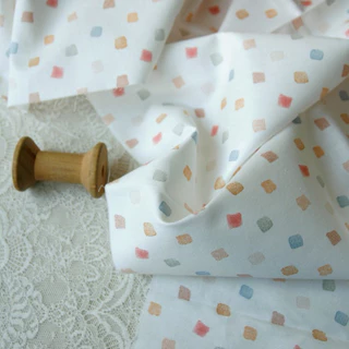 ผ้า cotton 100% หน้ากว้าง 64“(160cm.) วัดครั้งละ 1/2 เมตร ตัดยาวต่อเนื่องได้ พร้อมส่ง
