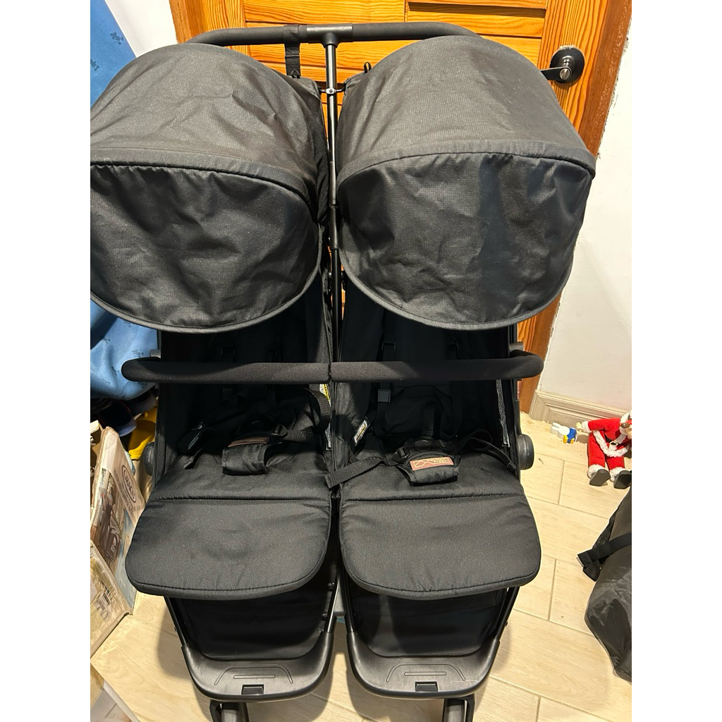 รถเข็นเด็กแฝด Mountain Buggy พี่น้อง 2 ที่นั่งรุ่น Nano Duo พร้อมบาร์กันตก ออก shop ไทย