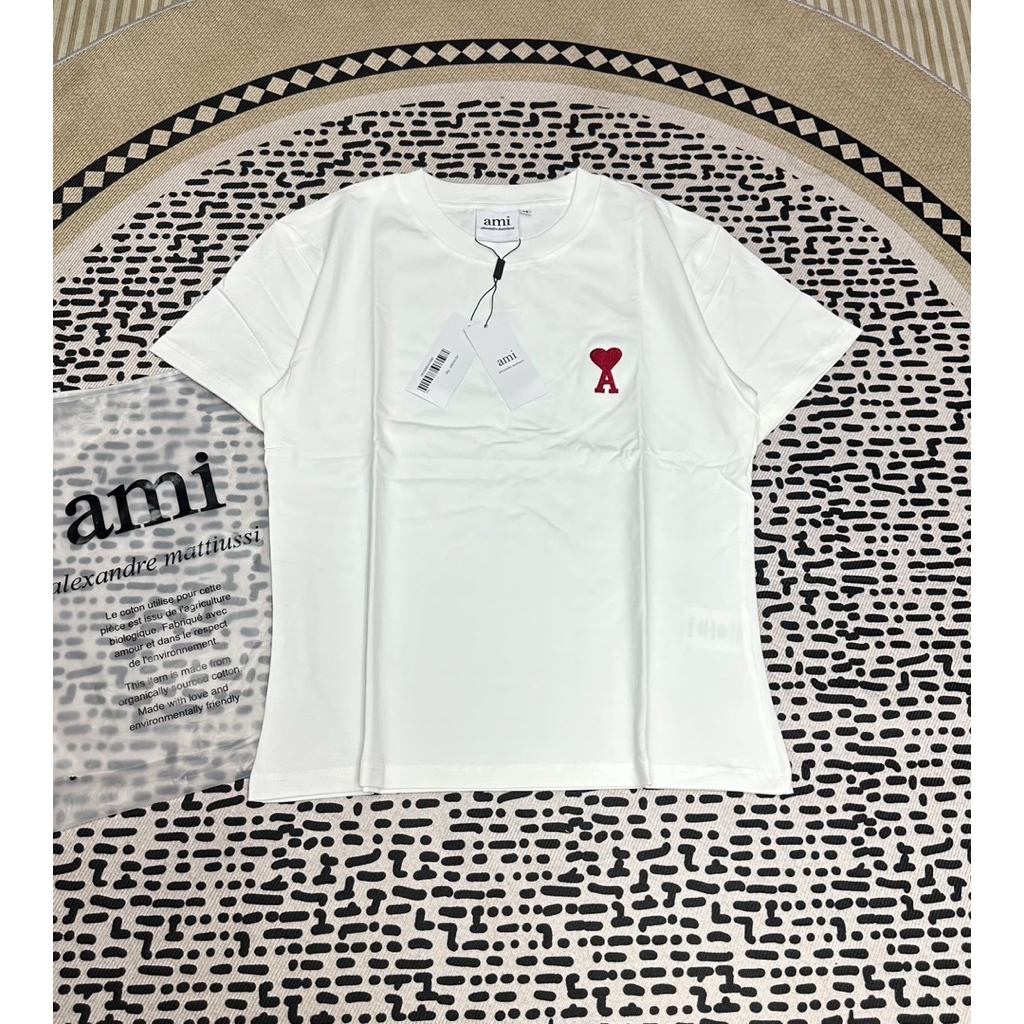 พร้อมส่ง เสื้อ Ami Paris Cotton Ami De Coeur Women T-Shirt Collection เสื้อยืดเอมิ ดีเทลปักโลโก้หัวใ