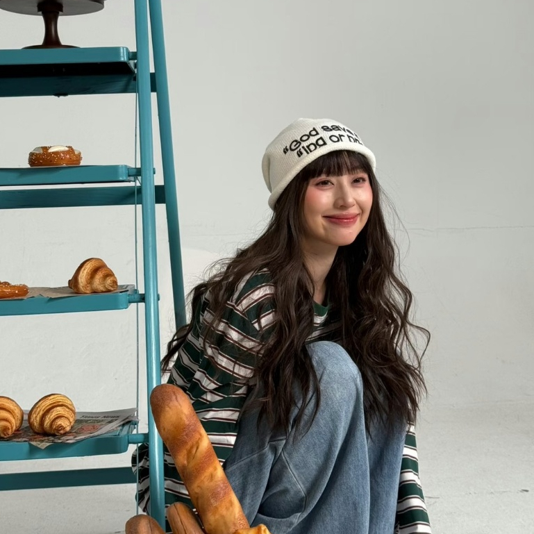 “God Save Me, JPG or PNG?” Beanie หมวกเลือกไฟล์ไม่ถูก หมวกแฟชั่นไหมพรมปักตัวอักษร