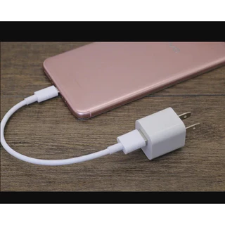 ที่ชาร์จจุดสีเขียวขนาดเล็กสำหรับอะแดปเตอร์ ชาร์จโทรศัพท์ Apple Android 5V1A หัวชาร์จ USB หัวเดียว