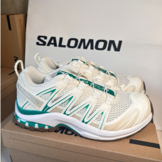 SALOMON XA PRO 3D SEASONAL Low cut White