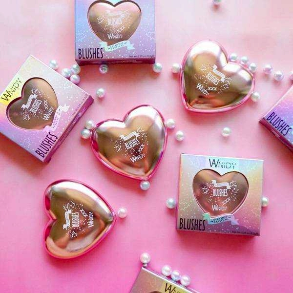 WANIDY COSMETIC EVERYDAY FESTIVAL BLUSH บลัชรูปหัวใจ