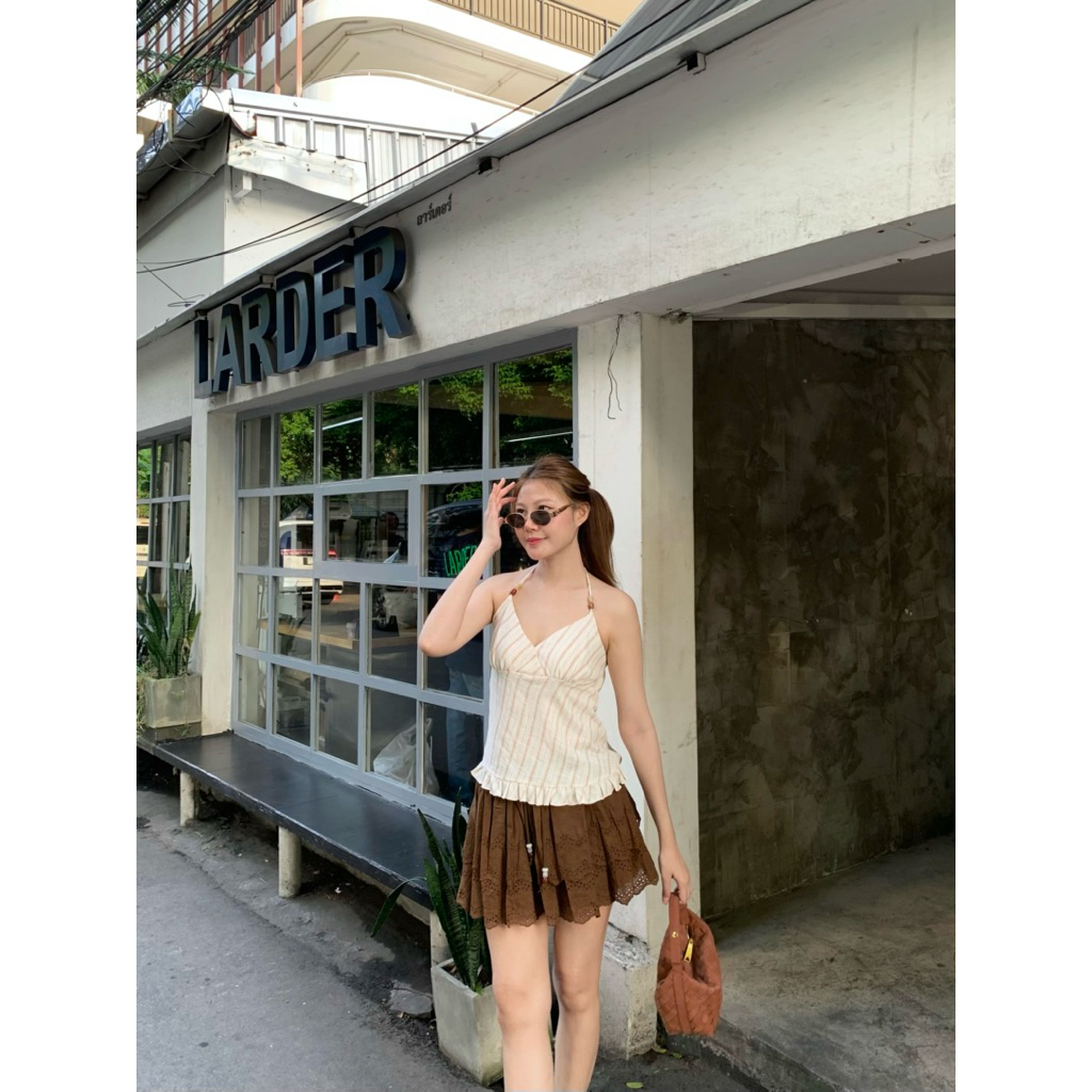 Basicgirl brand | Salted top เสื้อผูกคอร้อยลูกปัด ชายระบาย เสื้อสายเดี่ยว